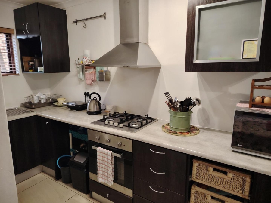 To Let 2 Bedroom Property for Rent in Eden Park Western Cape